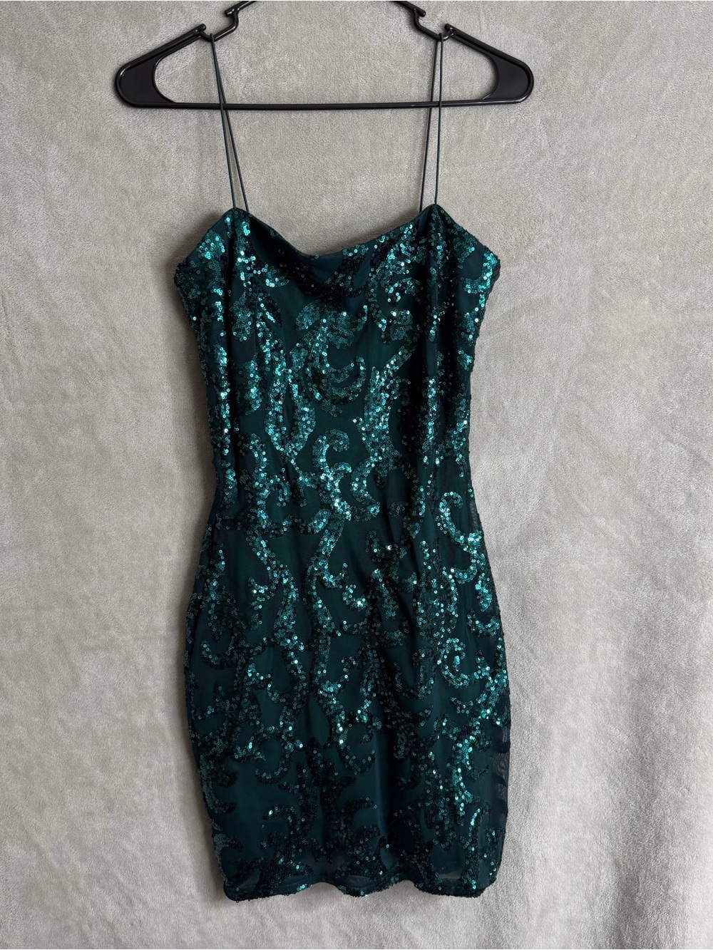 Windsor Emerald Green Sequined Dress
